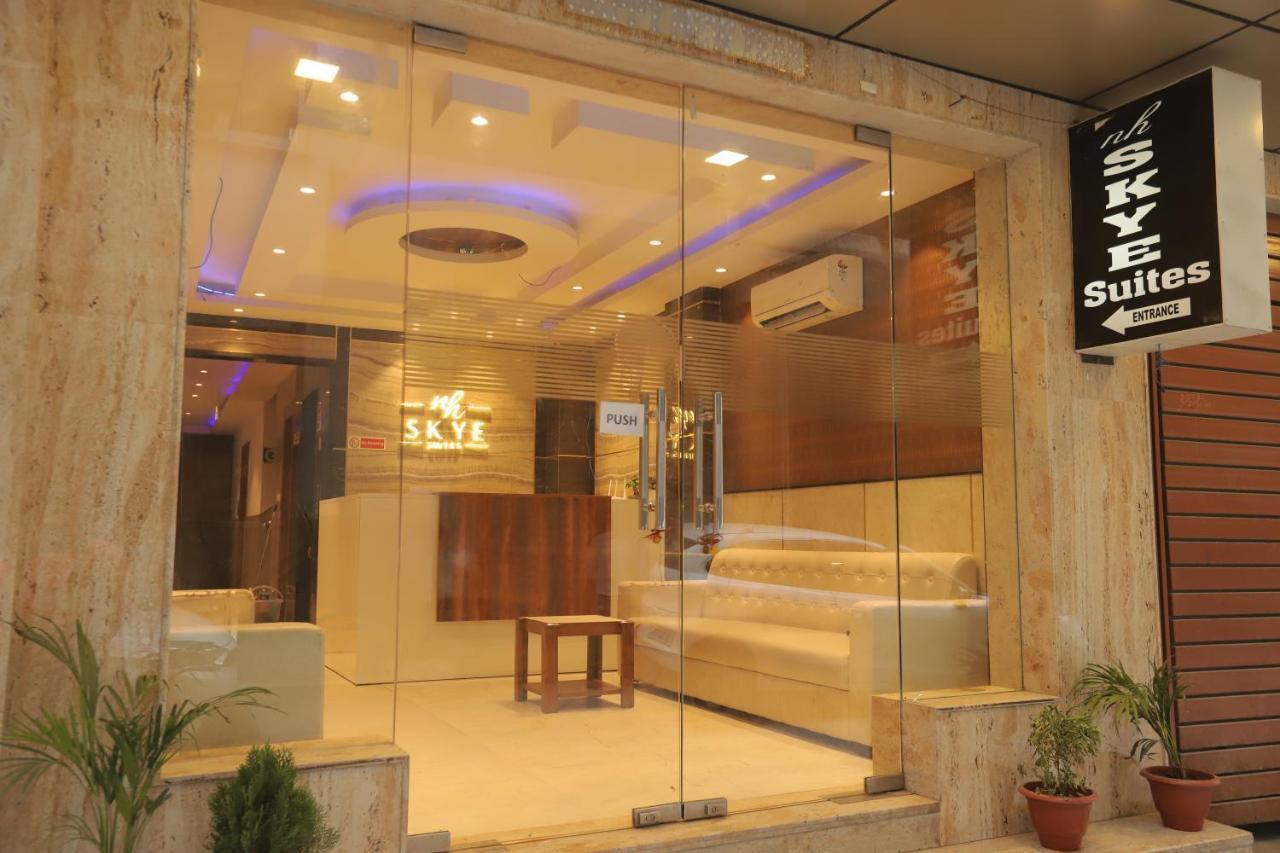 Nh Skye Suites New Delhi Exteriör bild