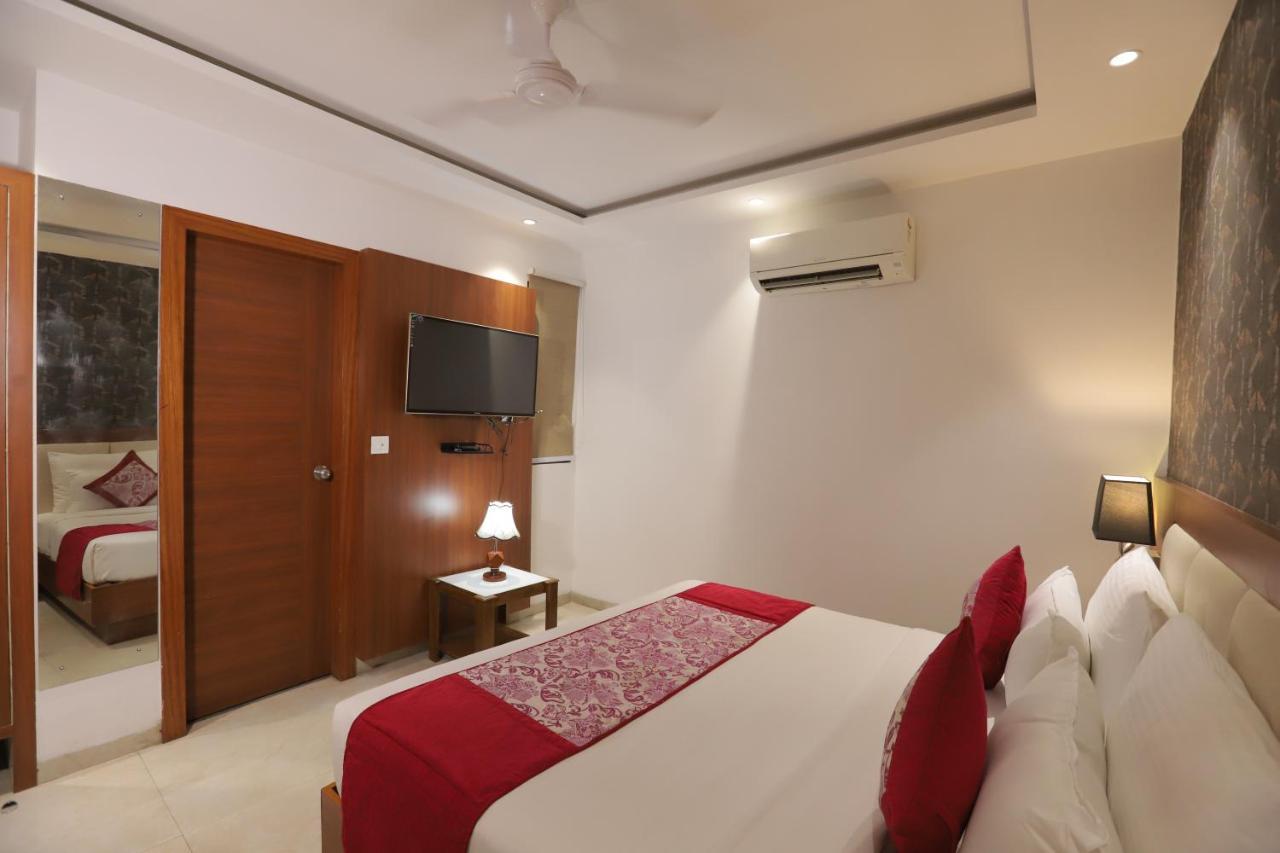 Nh Skye Suites New Delhi Exteriör bild