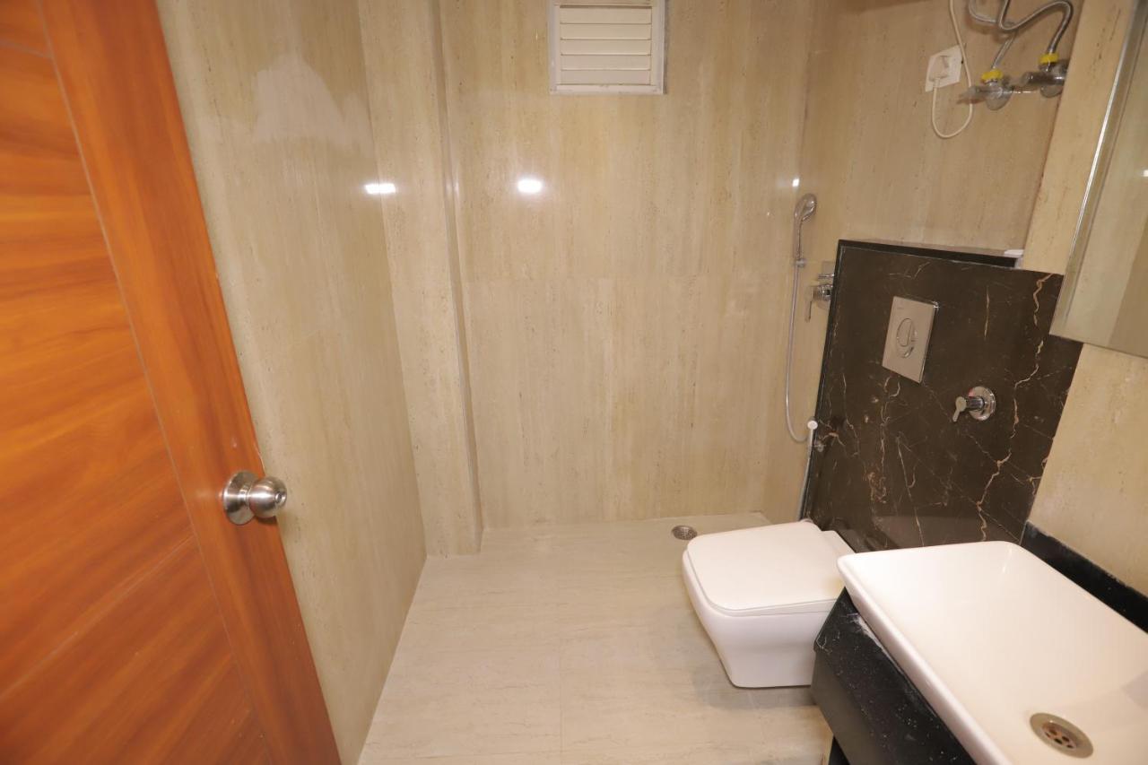 Nh Skye Suites New Delhi Exteriör bild